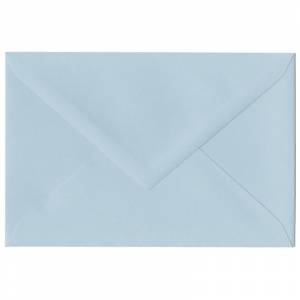 Enveloppe bleu ciel avec patte en pointe gommée