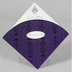 Faire-part style oriental violet, pochette losange