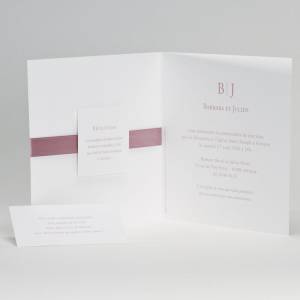 Faire-part de mariage en deux volets, blanc avec ruban rose et deux cartons d'invitation