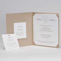 Faire-part de mariage kraft ouvert avec cartes d'invitation à personnaliser.