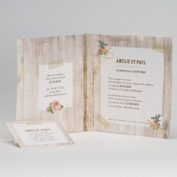 Faire-part ouvert avec fond bois pour annoncer votre mariage sur un thème nature chic