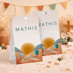 Etui à dragées pour baptême coloré et festif, à personnaliser